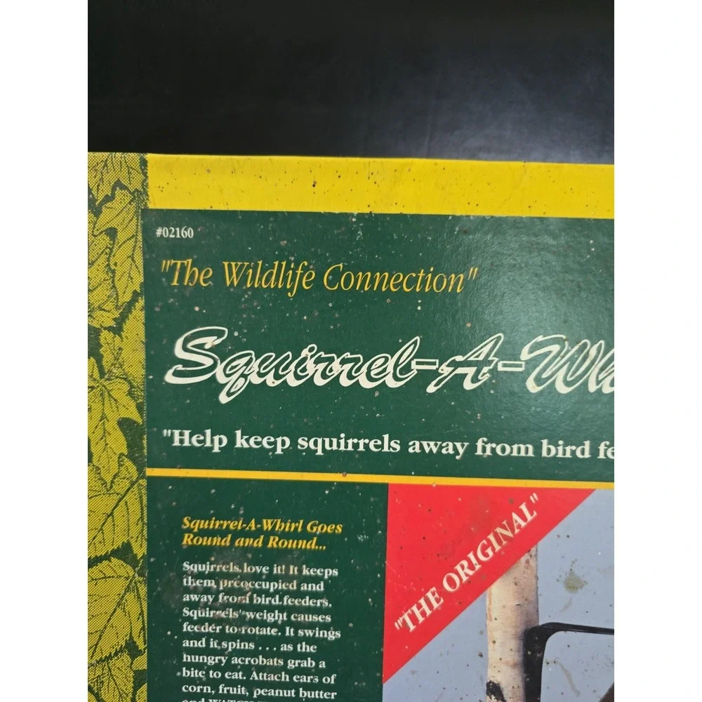 Vtg SQUIRREL A WHIRL TRIPLE SPINNER CORN FEEDER Wildwood Farms New Open Box USA
